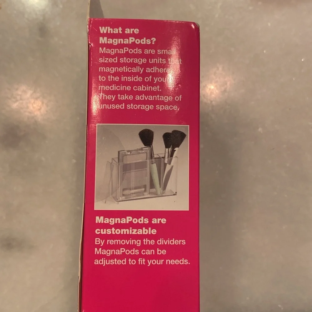 NIB MagnaPods magnetic cosmetic organizers